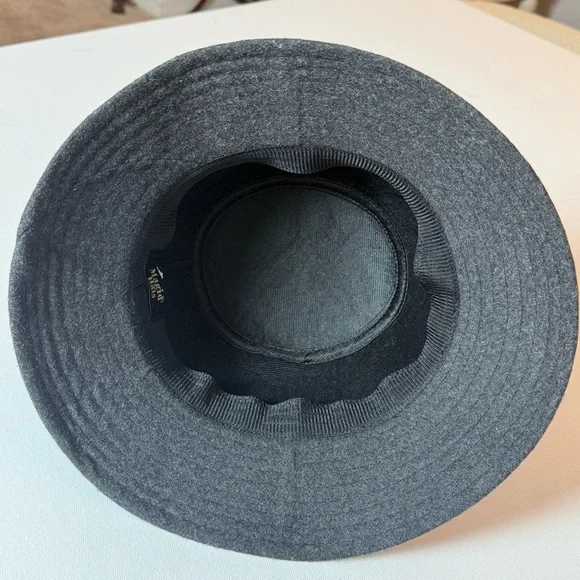 Magid Hats Wool Cloche Hat Gray Faux Fur Flower Vintage Style Winter - Picture 6 of 8